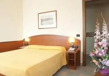 马尔彭萨辛普朗酒店 酒店 卡索雷特塞皮翁